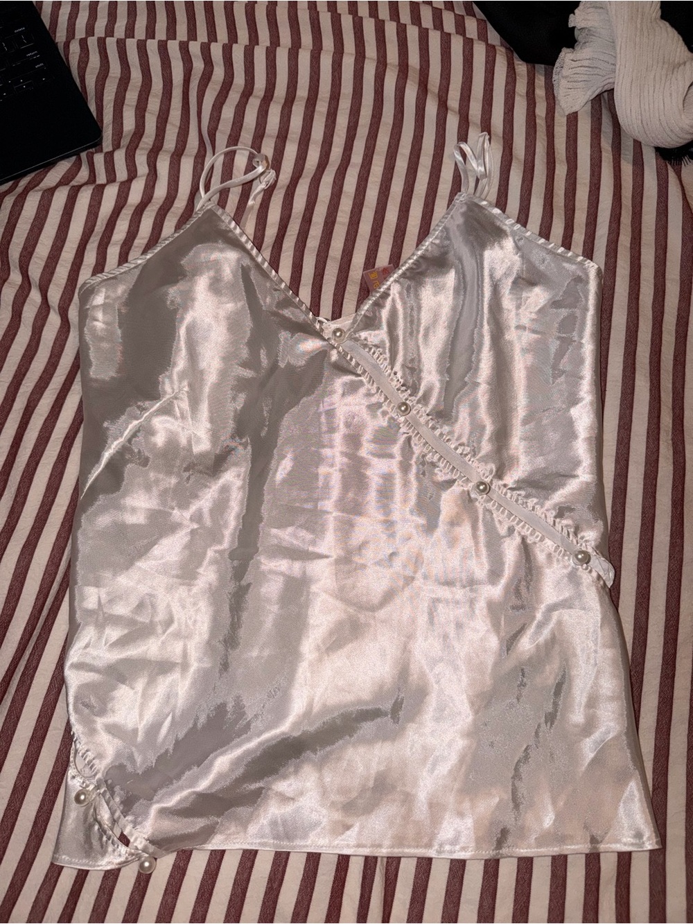Vintage La Vie en Rose Pearl Silver Silk Feel Wrap Tank Top Shiny Jacquard